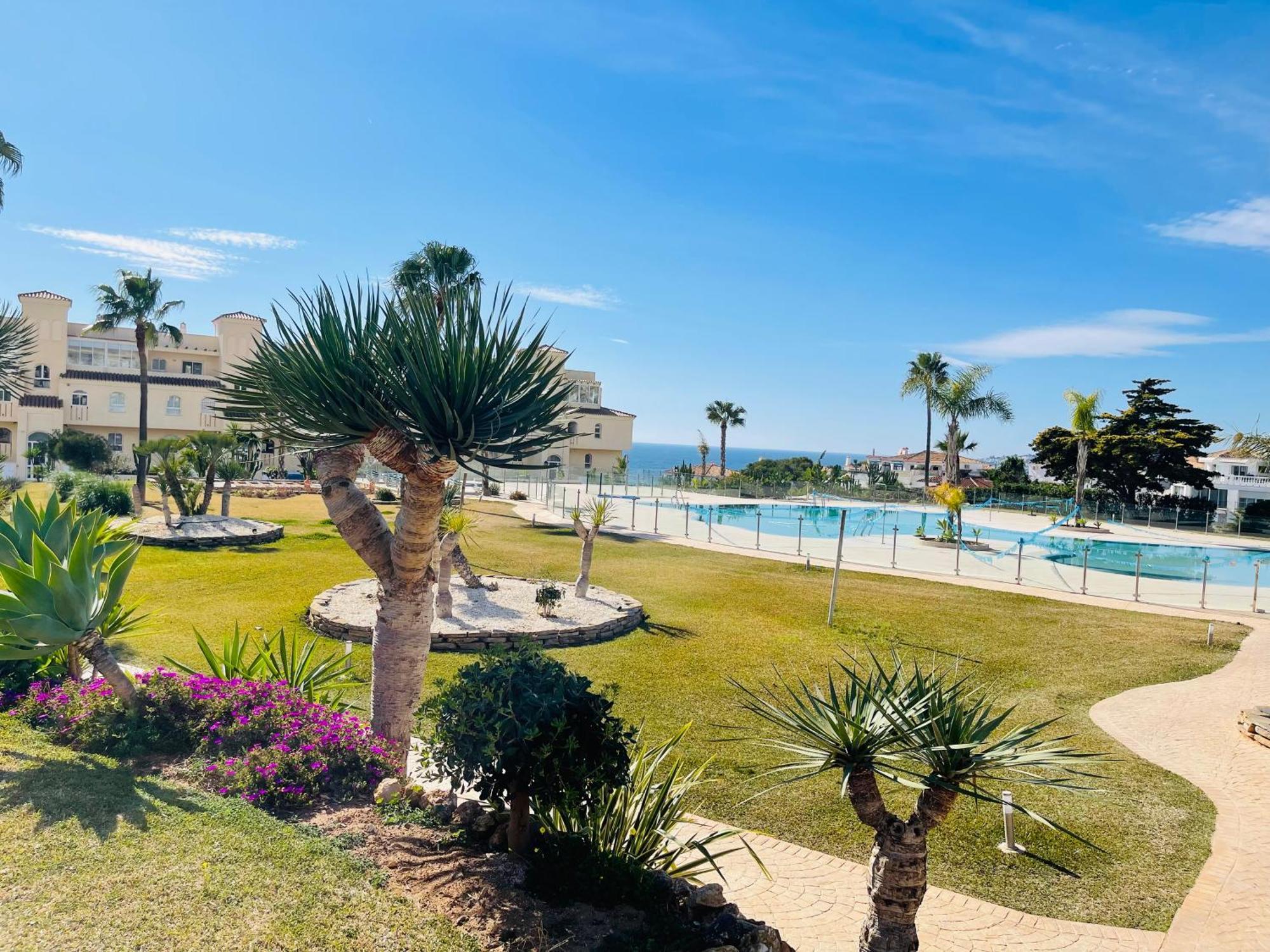 La Cala Gorgeous 2 Bedroom Apartment With Stunning Gardens, Pools And Sea Views El Faro Extérieur photo